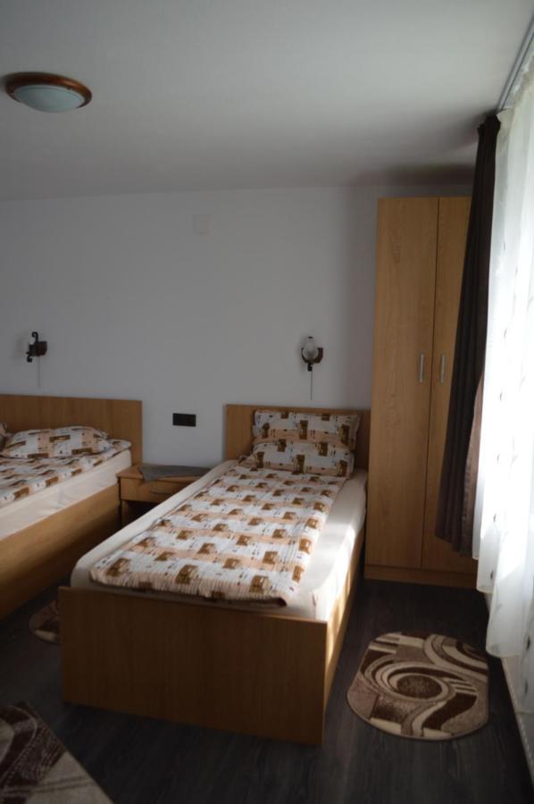 Havasi Gyopar Bed & Breakfast Praid Exterior foto
